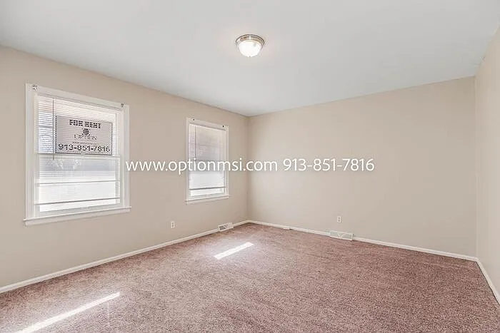 8006 E 118th Ter — Photo 23
