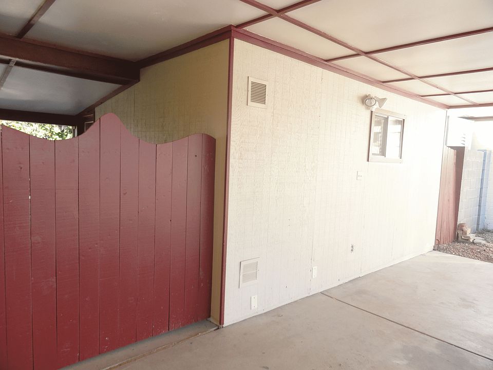 Storage/Shop Area