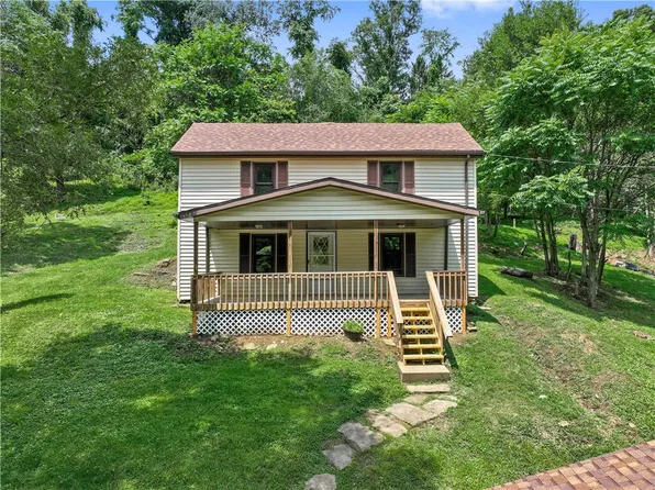 797 Webster Hollow Rd, Belle Vernon, PA 15012