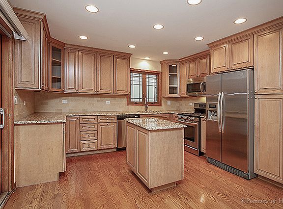 4th image of 124 N Kenilworth Ave