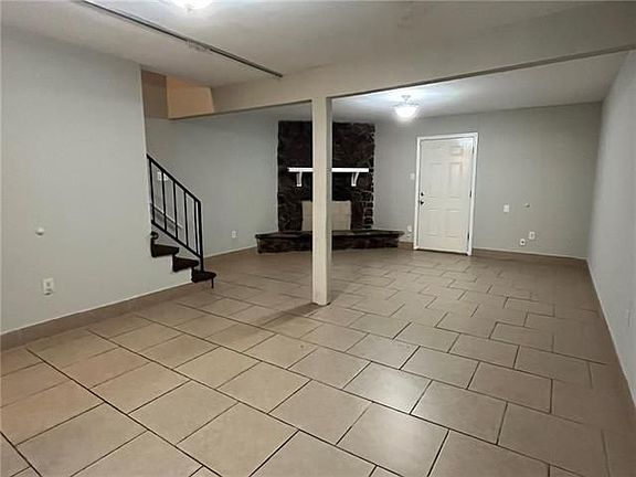 5th image of 4265 Lac Saint Pierre Dr #C