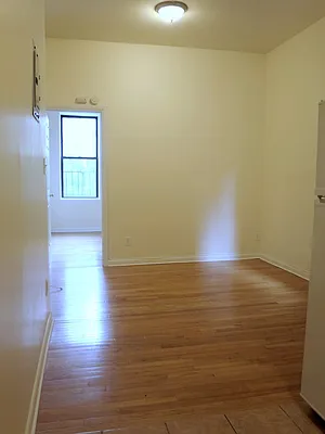 Rented by Keller Williams NYC | media 32