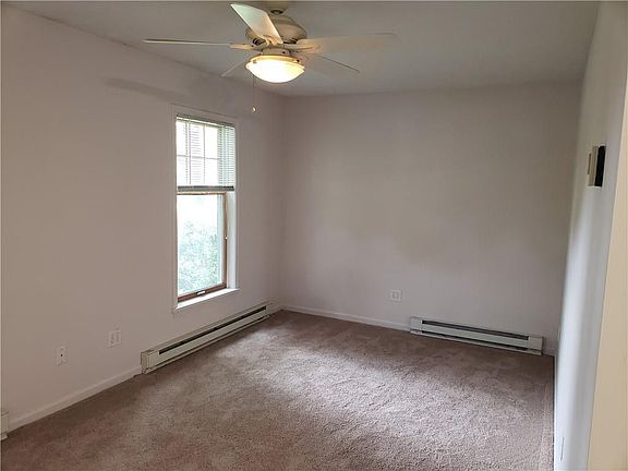 4th image of 1 Briar Way #1