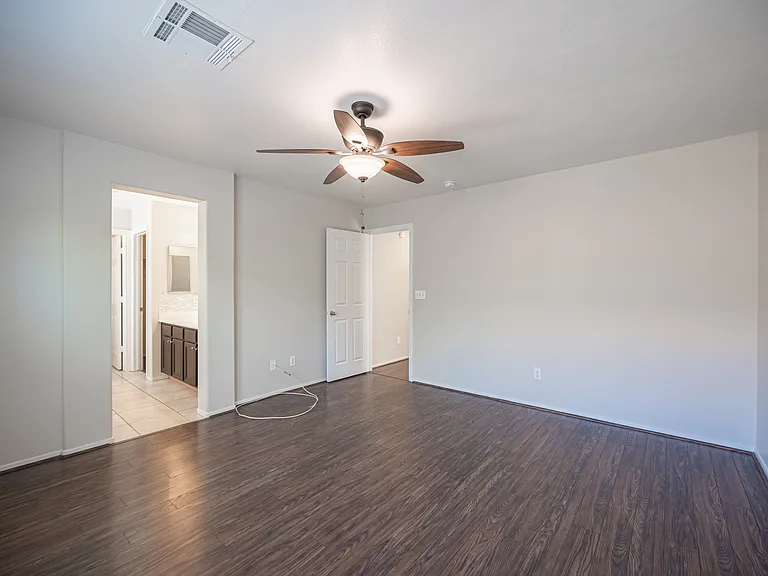8967 Ellenbrook St — Photo 33