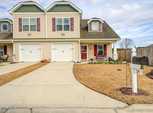 239 Walton Dr, New Bern, NC 28562