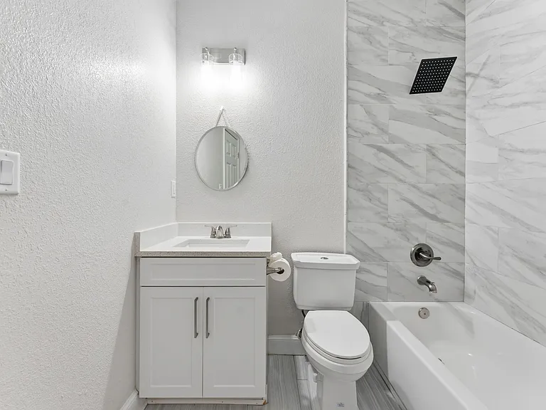 3314 N Jefferson St — Photo 24