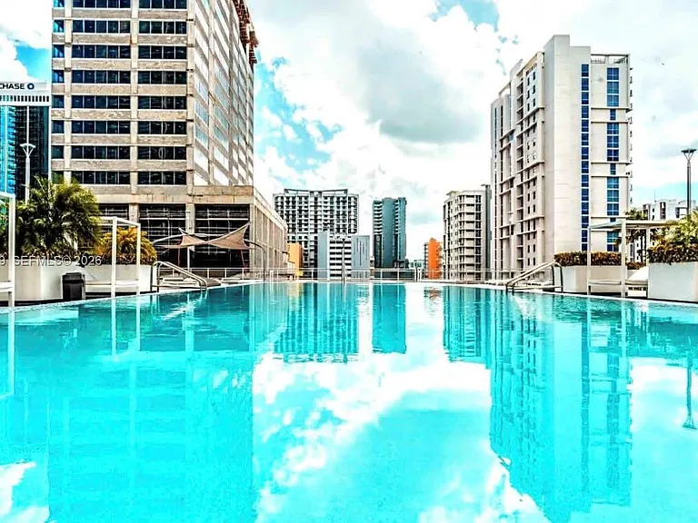 690 SW 1st Ct #Penthouse I06 — Photo 1
