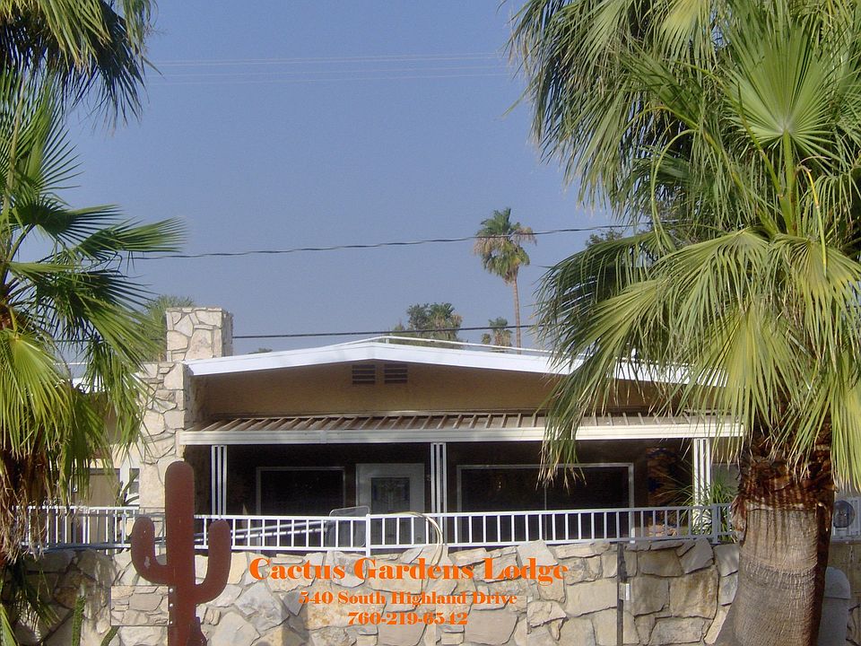 Cactus Garden Apartments