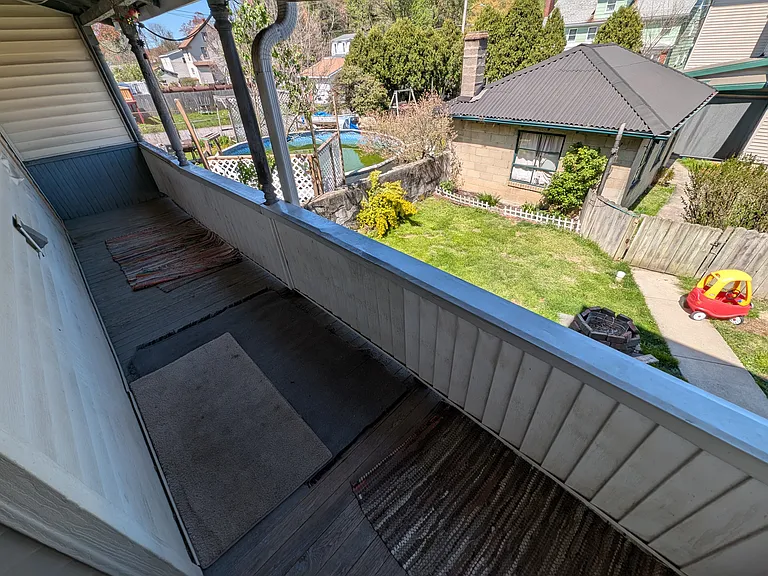 210 Coal St — Photo 15