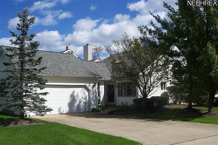 1st image of 640 Grand Ct
