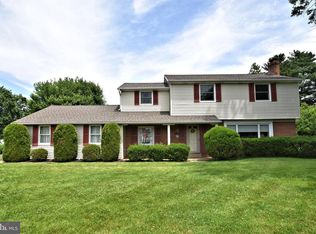 132 E Rambler Dr, Holland, PA 18966