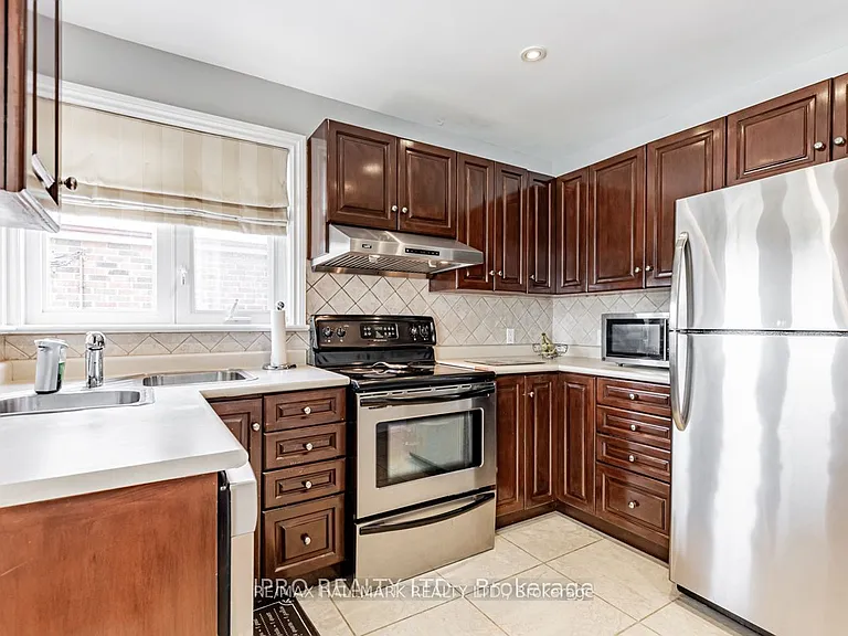 46 Tiago Ave — Photo 7