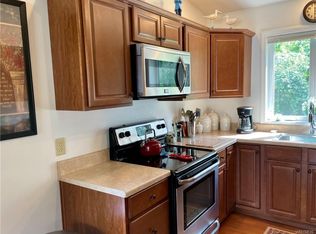 3932 E River Rd, Grand Island, NY 14072