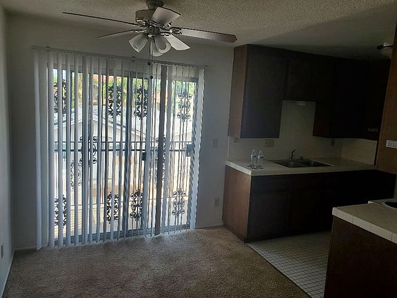 5th image of 4218 47th St APT 14