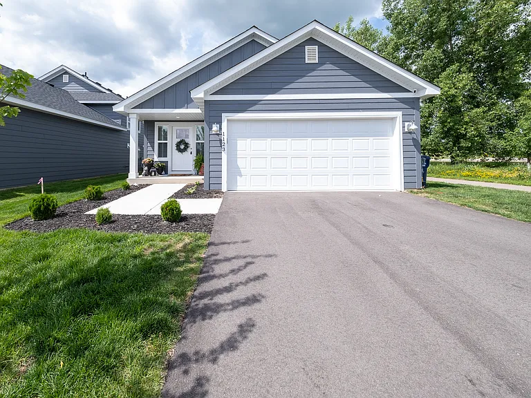 1123 Dorthy Ln — Photo 39
