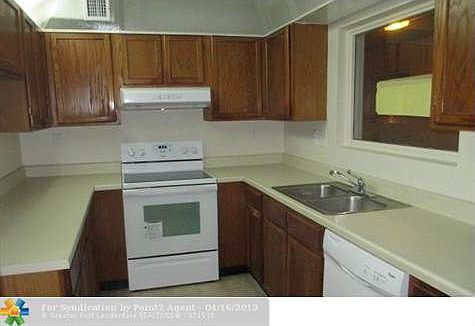2nd image of 449 N Laurel Dr #1908