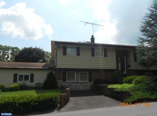 2664 Centerport Rd, Mohrsville, PA 19541