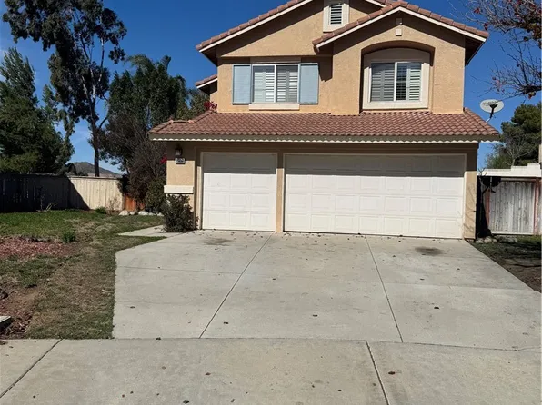 16253 Green Leaf Ct, Riverside, CA 92503
