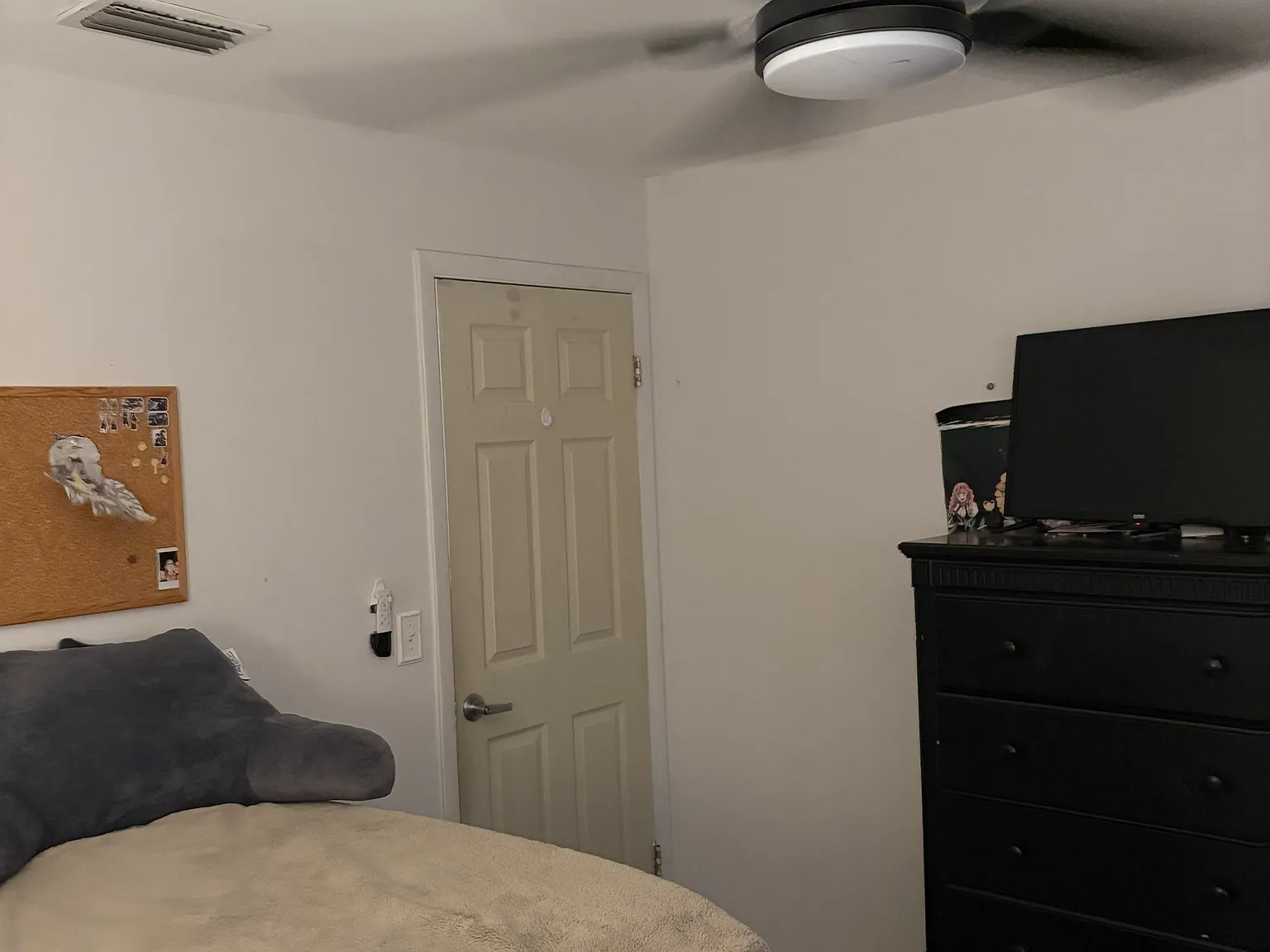 2 bed, 1035 sqft, $2,400 — Photo 4