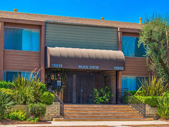 16936 Burbank Blvd APT 220