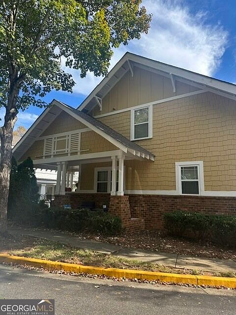 1st image of 490 Barnett Shoals Rd APT 525