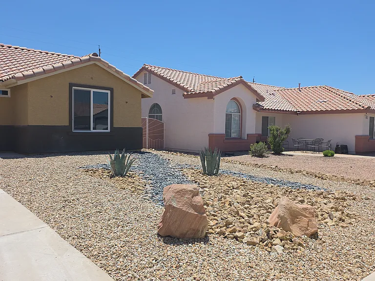 6153 Dundee Port Ave — Photo 1