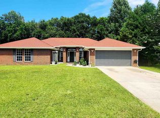 4748 Spencer Oaks Blvd, Pace, FL 32571