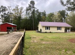 696 Ashemont Rd, Aberdeen, NC 28315