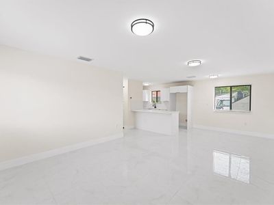 1999 NW 46th St, Miami, FL, 33142