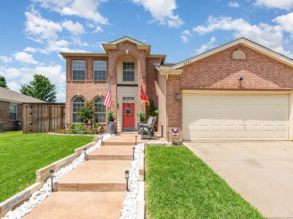 2344 Magnolia Dr, Little Elm, TX 75068