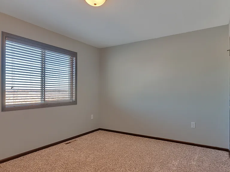 667 Roberts Rd — Photo 20