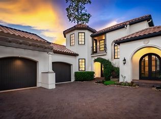 14 Libretto Ct, The Woodlands, TX 77382