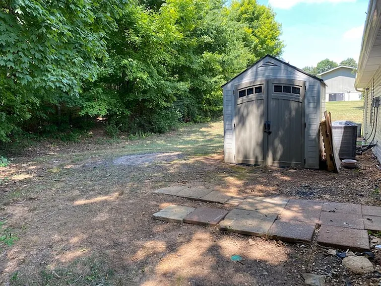 810 Old McGinley Dr — Photo 10
