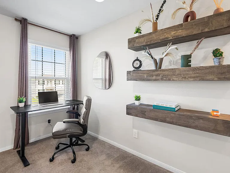 Hobby Wind Ridge Dr — Photo 24