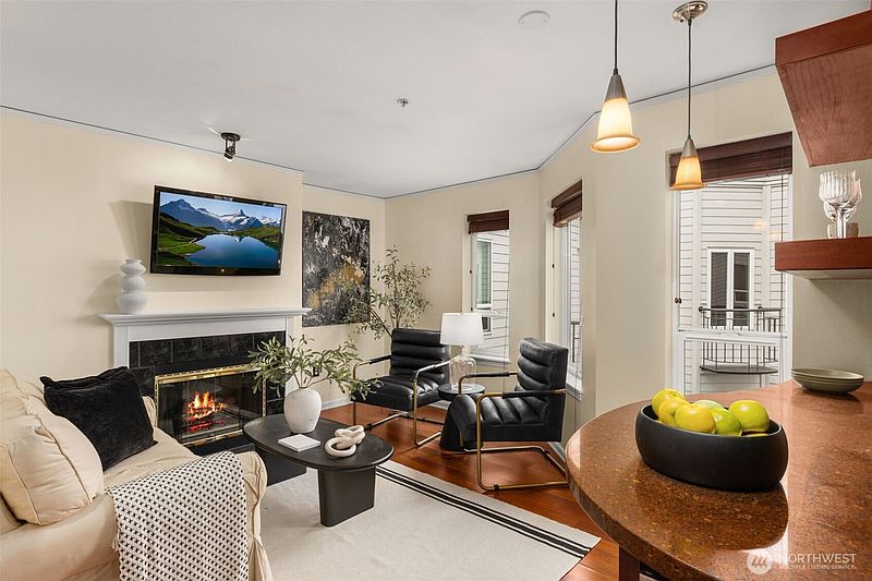 3rd image of 3028 Western Avenue #501