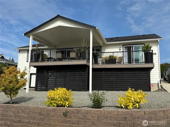 38130 Fawn Road NE, Hansville, WA 98340
