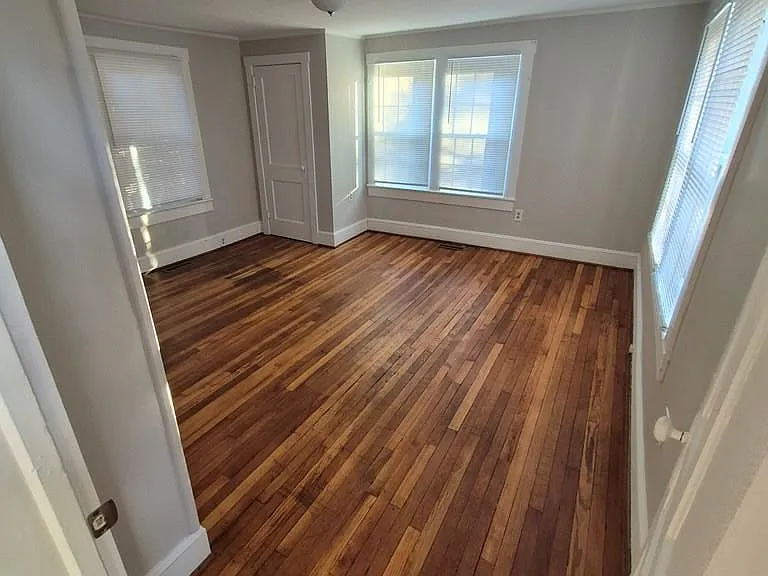 12 Blackfeather Trl — Photo 3