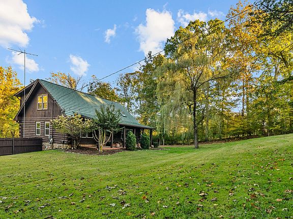 5th image of 1396 Pleasant Hill Rd