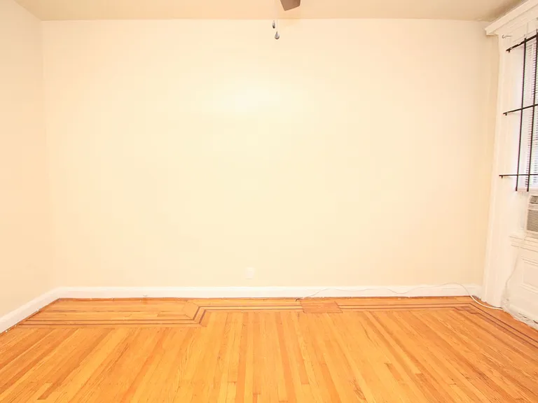 1616 Pine St — Photo 31
