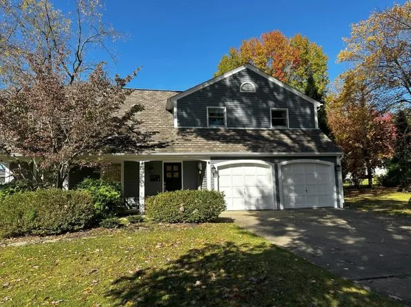 211 Quaker Hill Rd, Warren, PA 16365