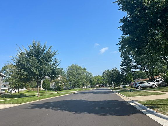 5th image of 1103 Mercury Dr Unit 2D