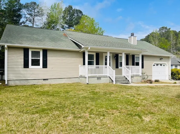 107 Arthur Ct, Havelock, NC 28532