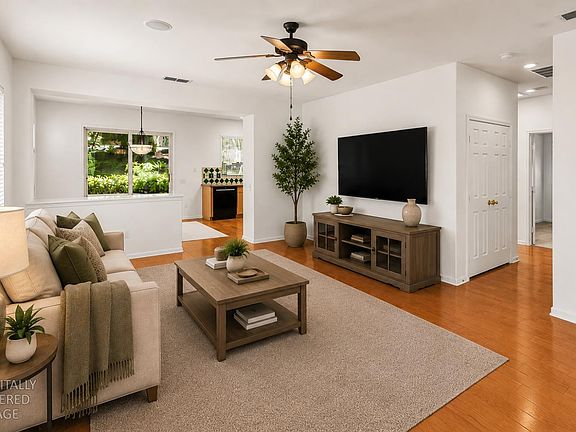 5th image of 869 Greenridge Ct