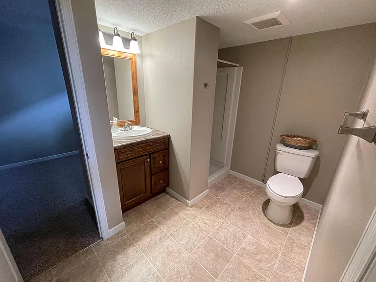 2803 Henry Ct NW — Photo 6