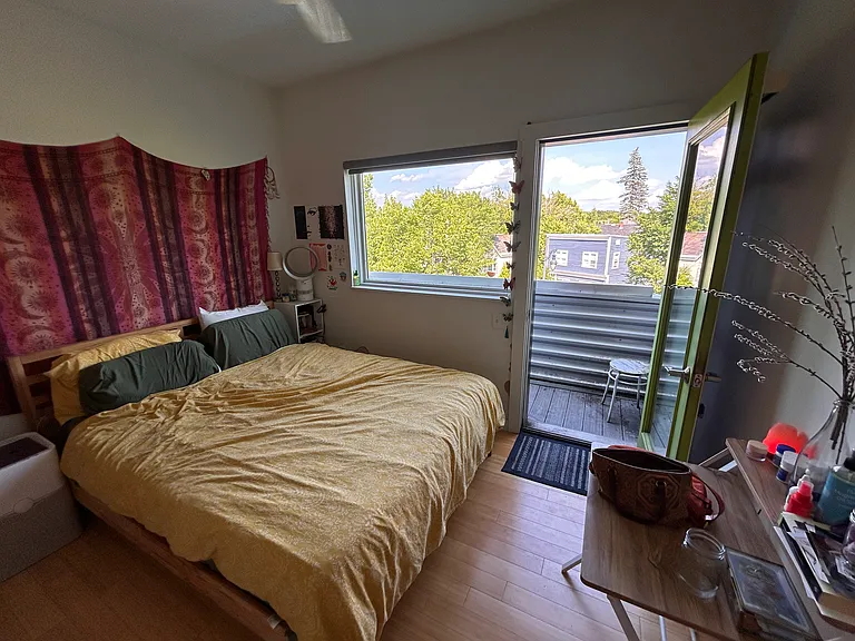 200 North St #5 — Photo 8