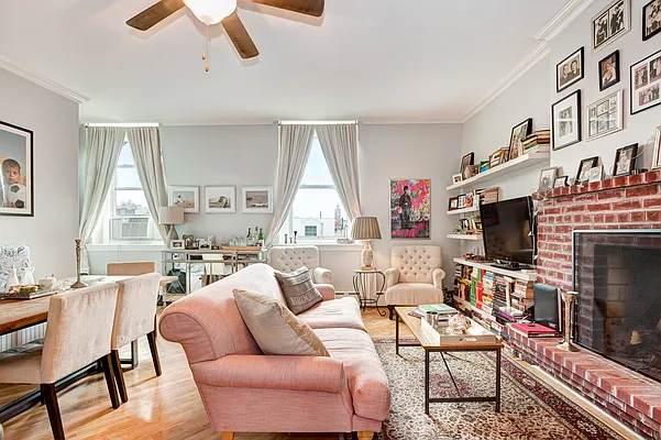 Rented by Engel and Volkers Brownstone Brooklyn | media 23
