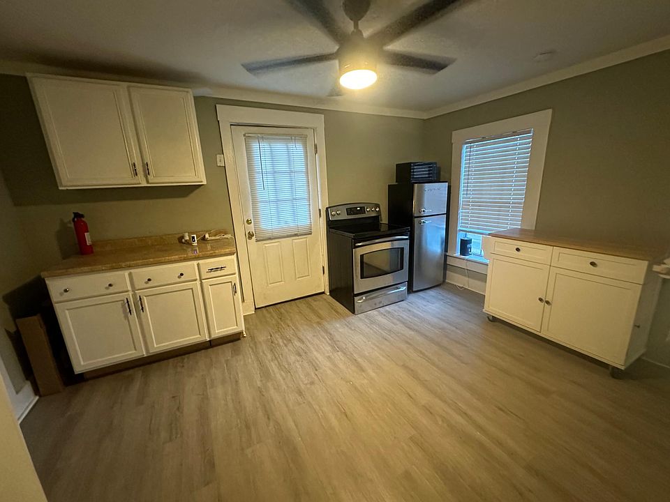 1st image of 24 Palmer St #B