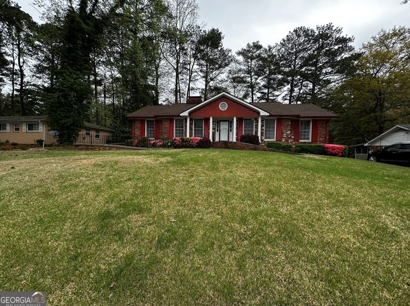 2760 The Fontainebleau SW, Atlanta, GA 30331