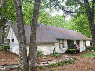 6 Hamiltons Ferry Rd, Lake wylie, SC 29710