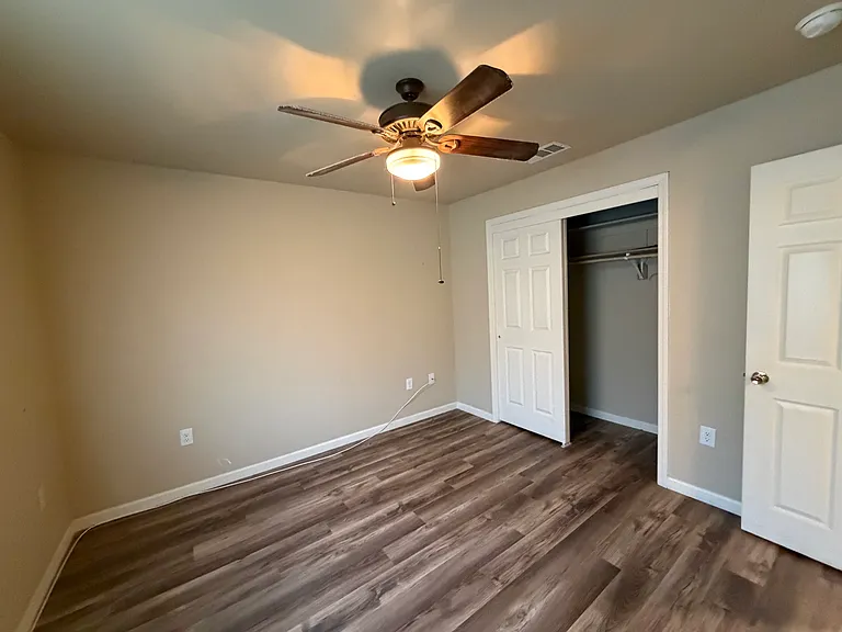 205 Warren Ave #A — Photo 10